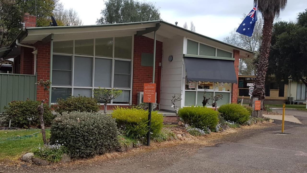 Myrtleford Holiday Park Exterior foto